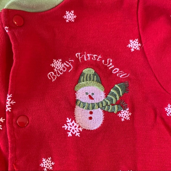 Baby’s 1st Snow Onesie/Footies - Picture 3 of 4